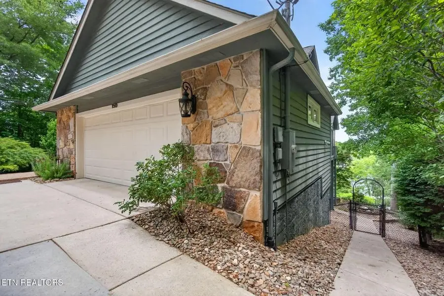 150 Lynhurst Dr, Crossville, TN 38558 - #3
