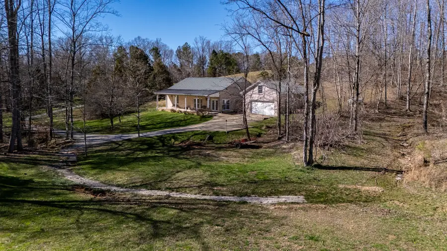 15 Clifton Rd, Lawrenceburg, TN 38464 - #2