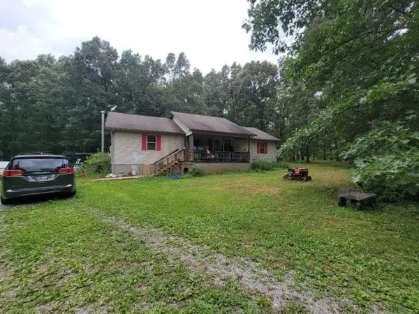 38 Arnolds Way, Crossville, TN 38571