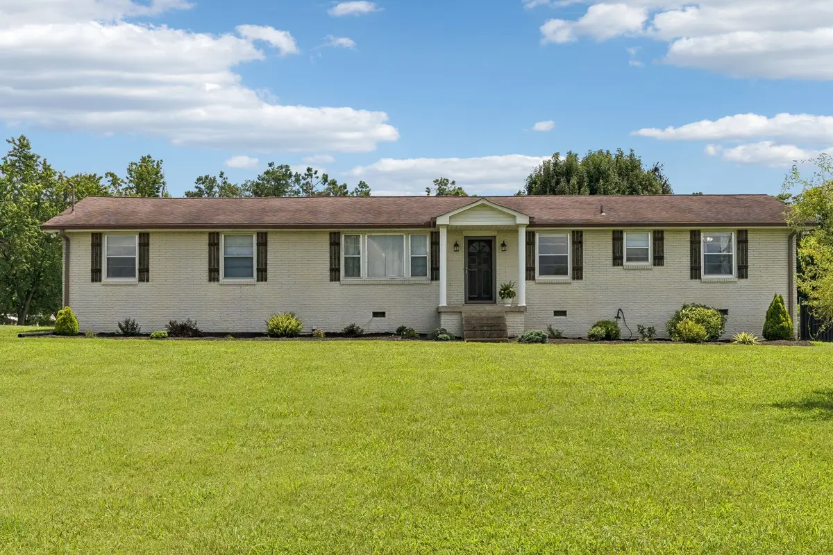 6220 Saundersville Rd, Mount Juliet, TN 37122 - #1
