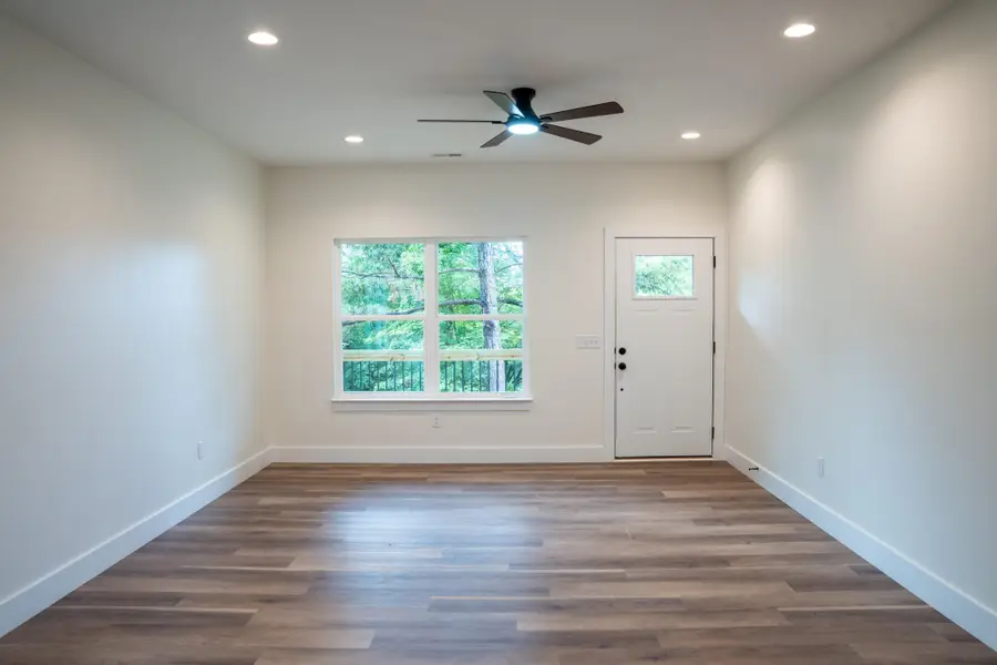 260 High Street, Charleston, TN 37310 - #3
