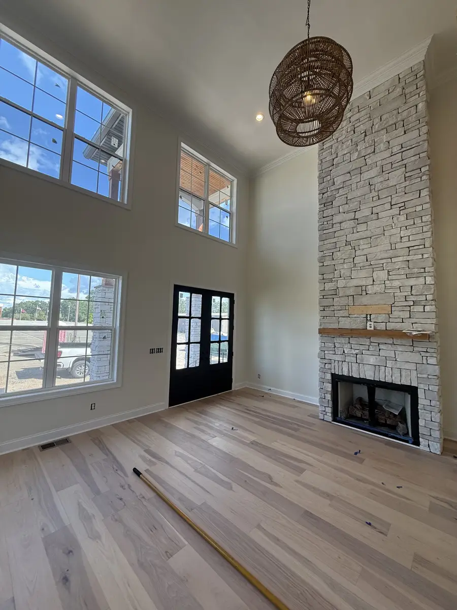 111 Fairway Dr, Clarksville, TN 37043 - #2