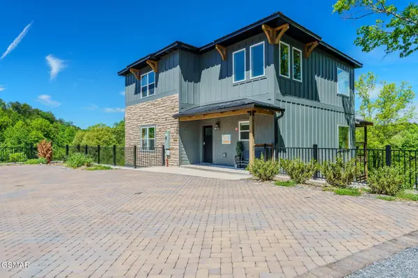 1130 Lee Cardwell Circle #UNIT 5R, Pigeon Forge, TN 37863
