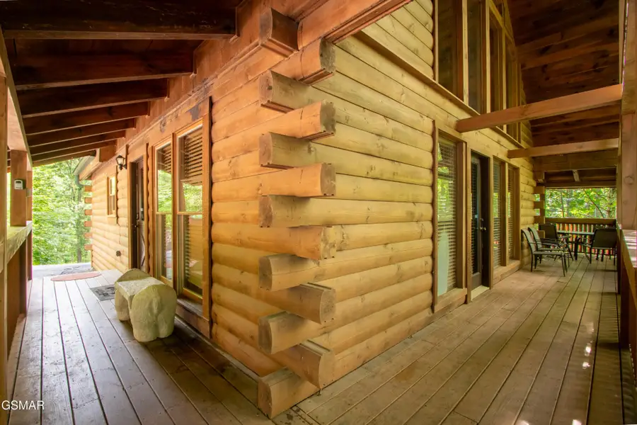 905 Valley Drive, Gatlinburg, TN 37738 - #2