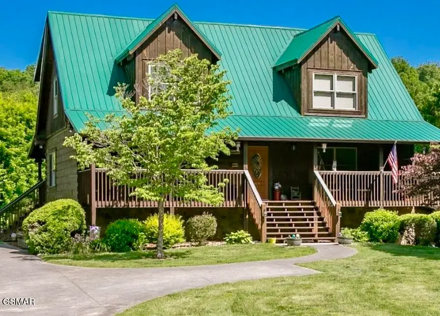 3525 Autumn Woods Lane, Sevierville, TN 37862 - #2