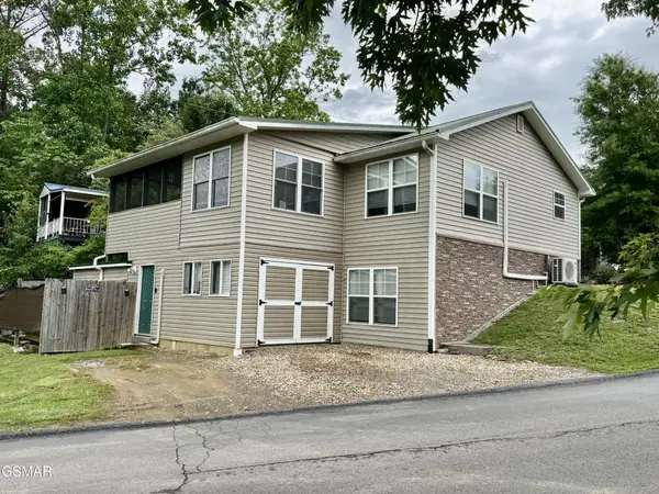 401 Mountain Thrush Drive, Townsend, TN 37882