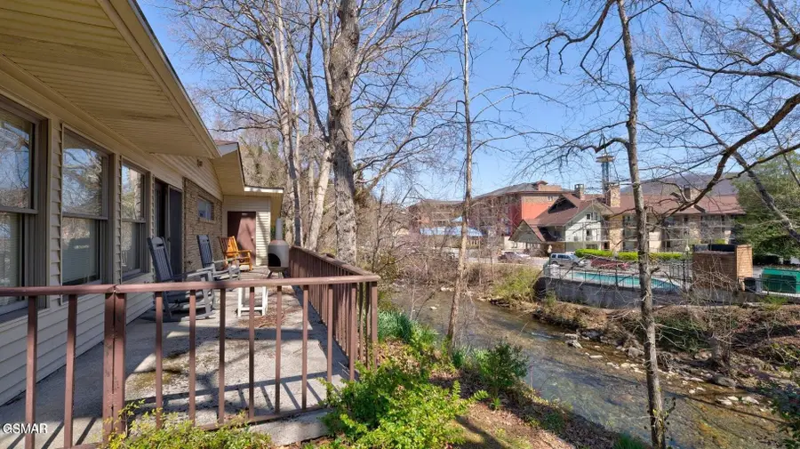 438 Cottage Drive, Gatlinburg, TN 37738 - #3