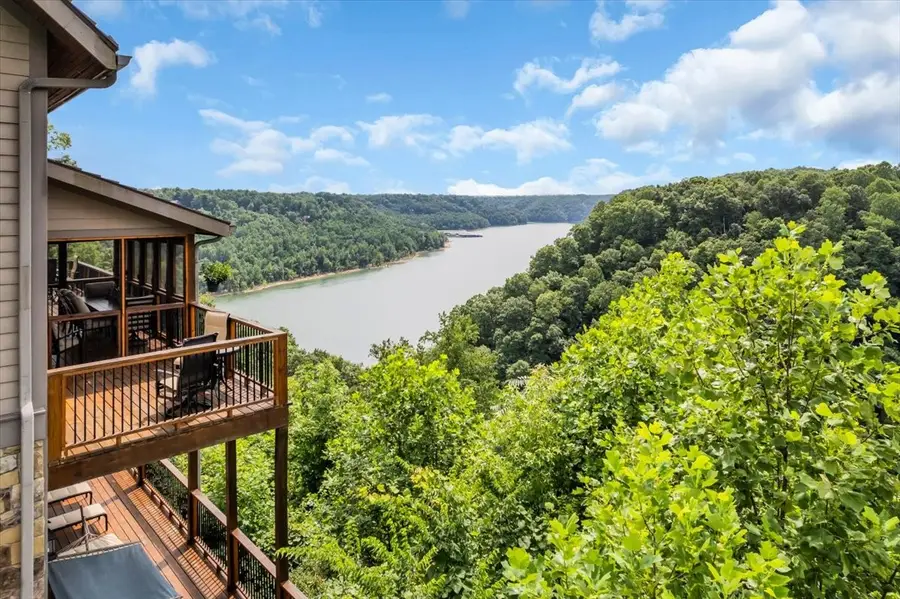 858 Harbor Green Pl, Sparta, TN 38583 - #2