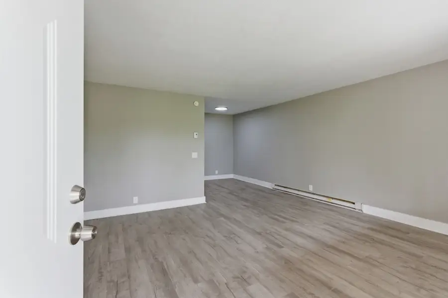 550 Harding Pl #F121, Nashville, TN 37211 - #2