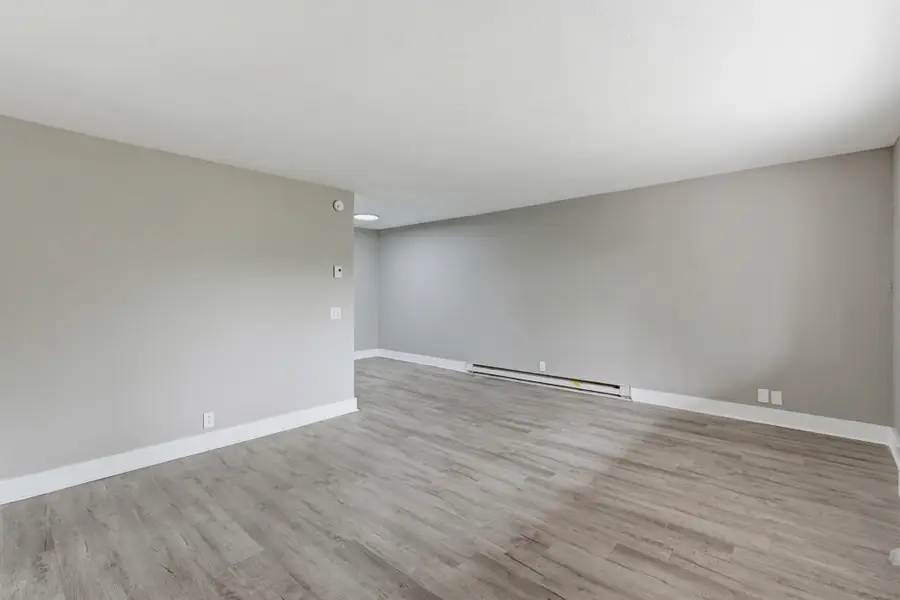 550 Harding Pl #F121, Nashville, TN 37211 - #3