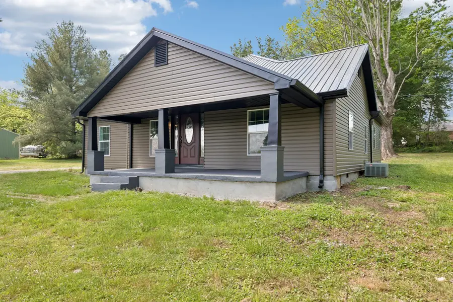1200 Little St, Winchester, TN 37398 - #3