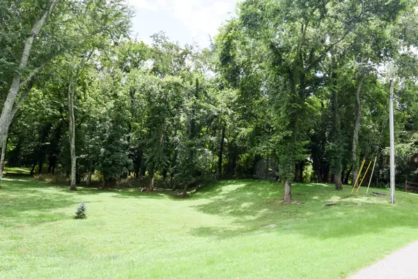 1134 Pruitt Ln, Gallatin, TN 37066