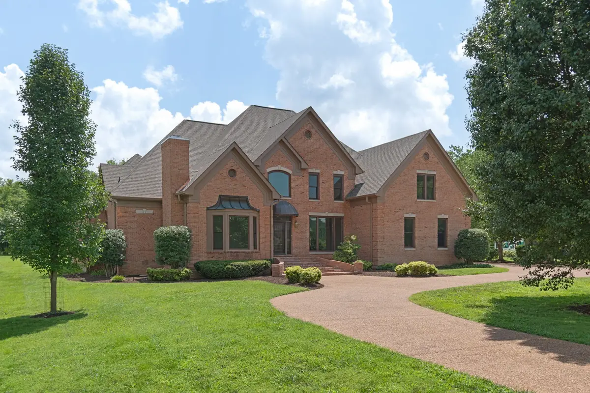 2831 Polo Club Rd, Nashville, TN 37221 - #1