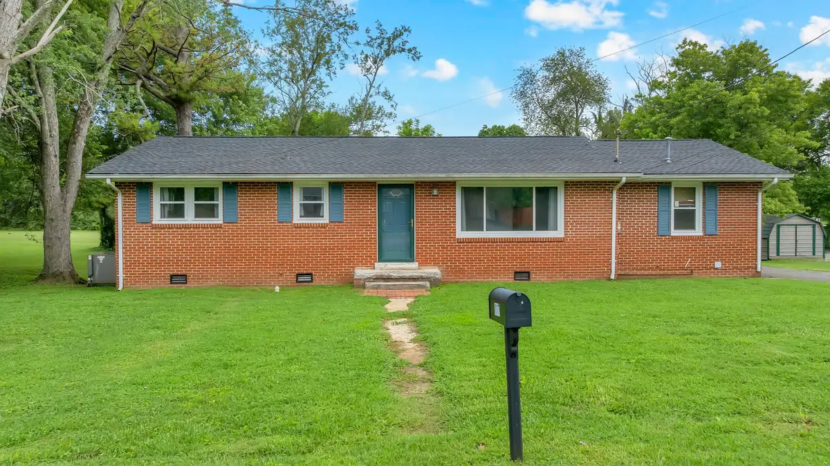 117 Whiteside St, Shelbyville, TN 37160 - #1