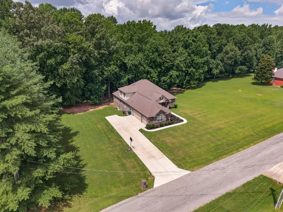 27 Windridge Dr, Fayetteville, TN 37334 - #3