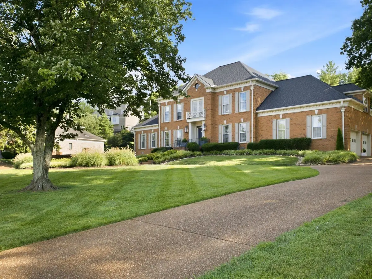 5109 Fountainhead Dr, Brentwood, TN 37027 - #1
