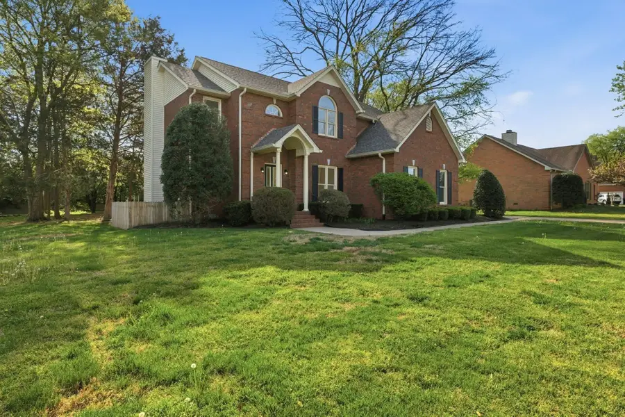 3002 Bowers Ln, Murfreesboro, TN 37129 - #2