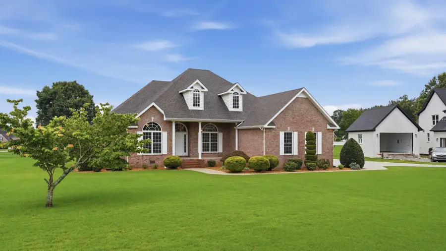 229 Ridgecrest Dr, Winchester, TN 37398 - #3