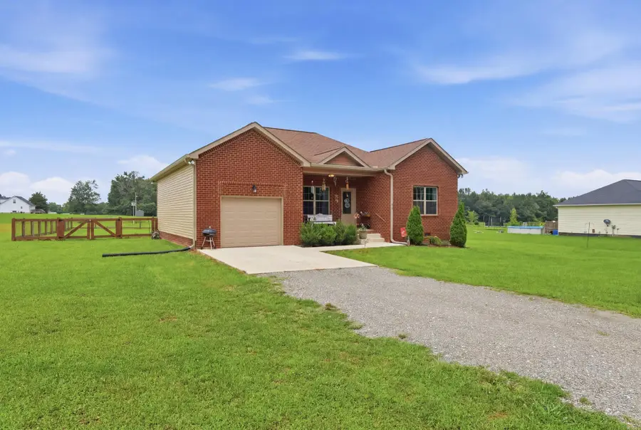 731 Mount Vernon Rd, Bethpage, TN 37022 - #2