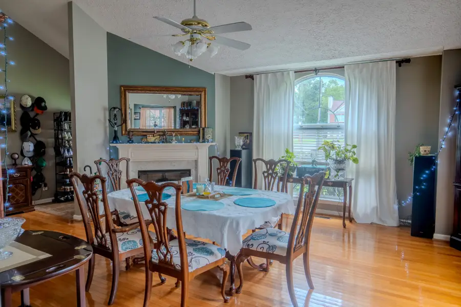 233 Lone Oak Dr, White House, TN 37188 - #3