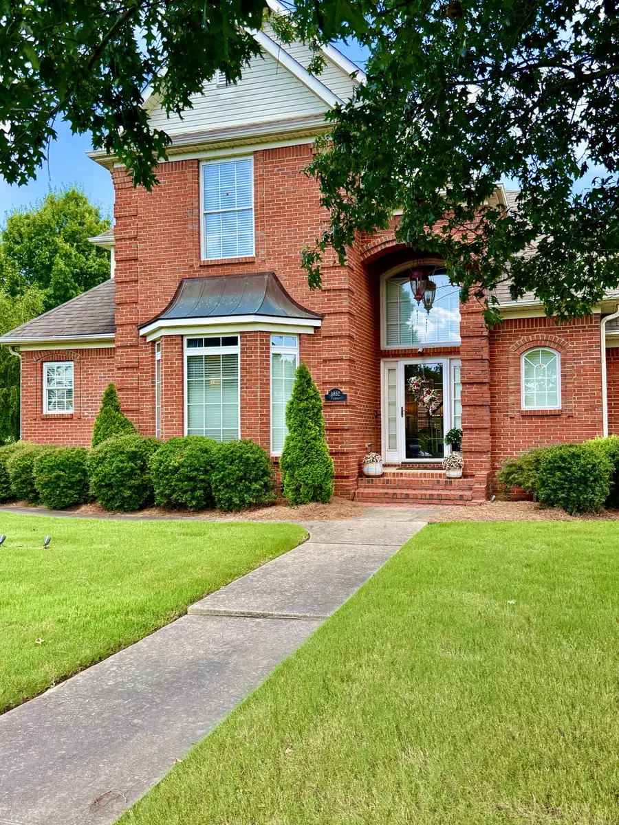 1852 Fairway Dr, Dyersburg, TN 38024 - #2
