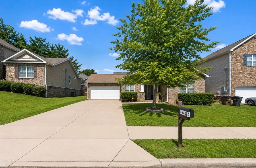 4944 Secretariat Dr, Antioch, TN 37013 - #2