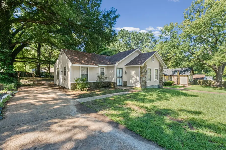 3887 Houghton Cv, Memphis, TN 38128 - #3