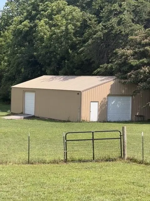 4055 S Bunker Hill Rd, Cookeville, TN 38506 - #2