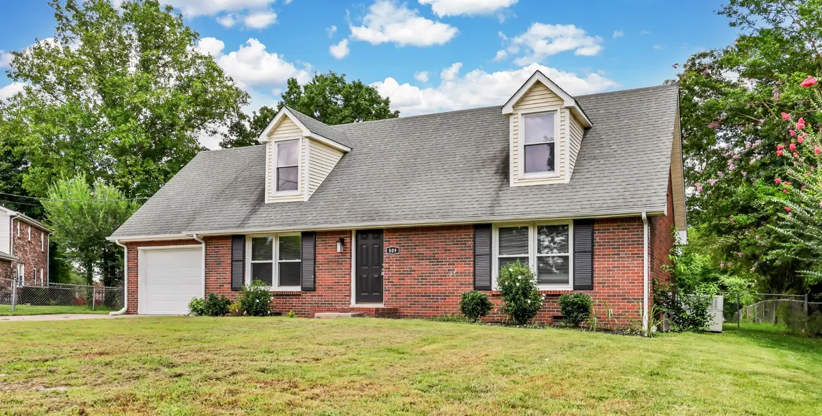 809 Margret Dr, Clarksville, TN 37042 - #1