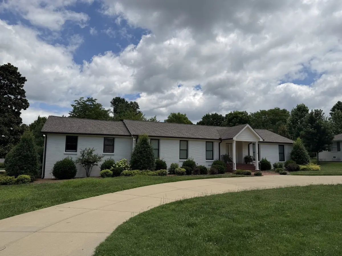 2318 Riverview Dr, Murfreesboro, TN 37129 - #1