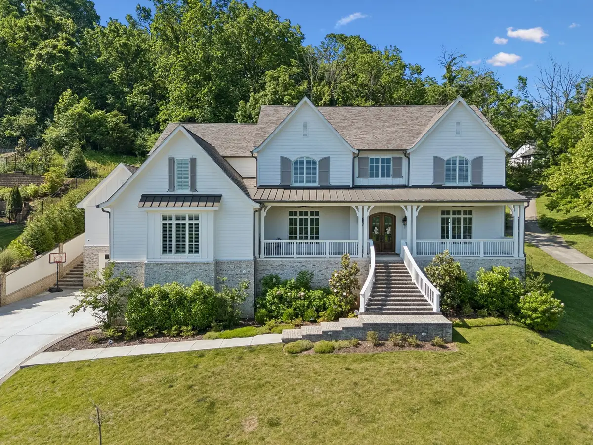 1019 Stockett Dr, Nashville, TN 37221 - #1