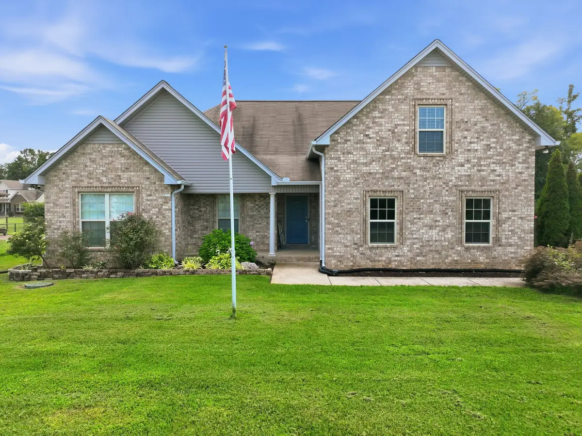 1305 Round Rock Dr, Murfreesboro, TN 37128 - #1