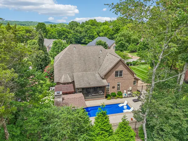 1225 Old Spring Trl, Arrington, TN 37014