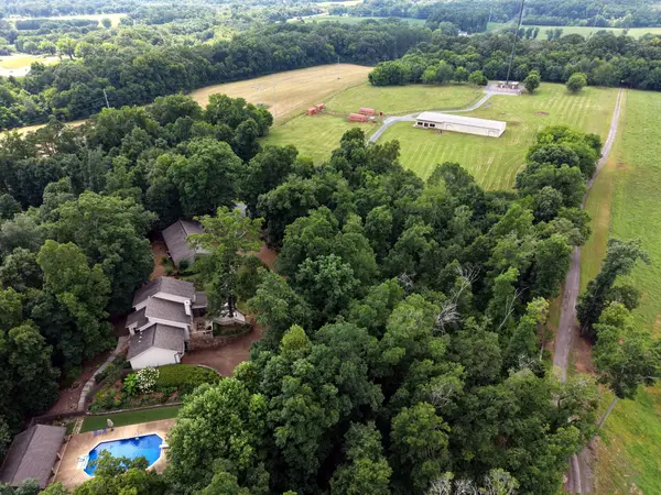 3922 Highway 2, Cohutta, GA 30710
