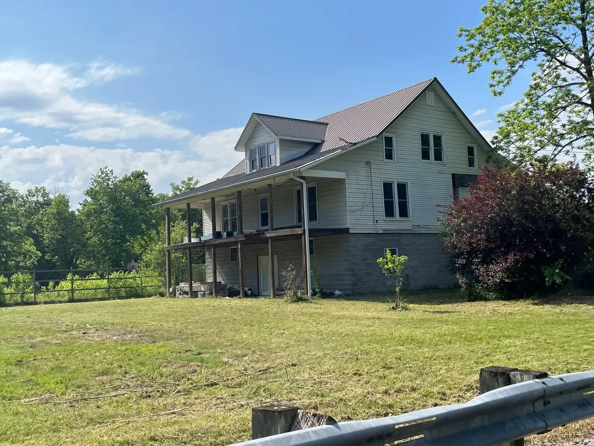 118 Lackey Rd, Castalian Springs, TN 37031 - #1