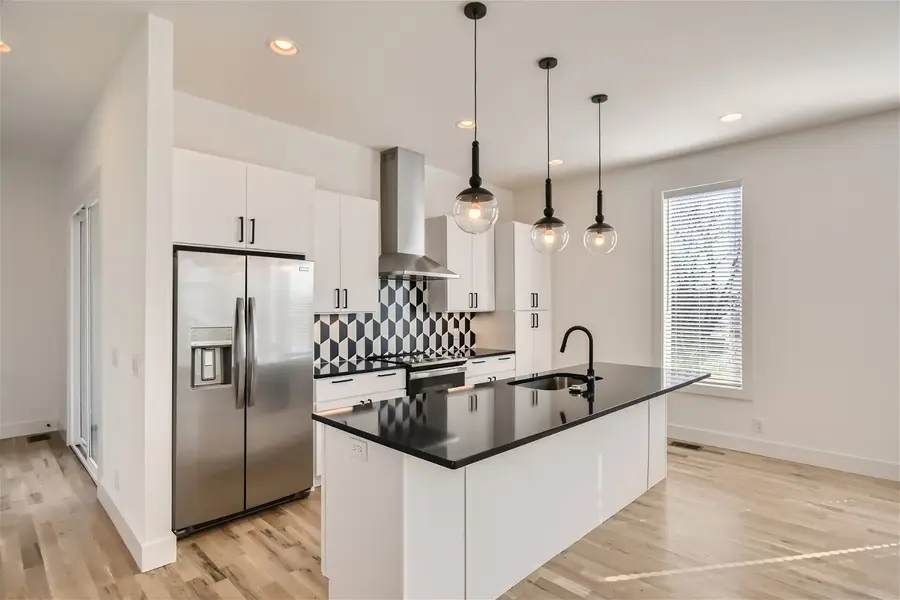 423 Serenity Ln, Nashville, TN 37207 - #2