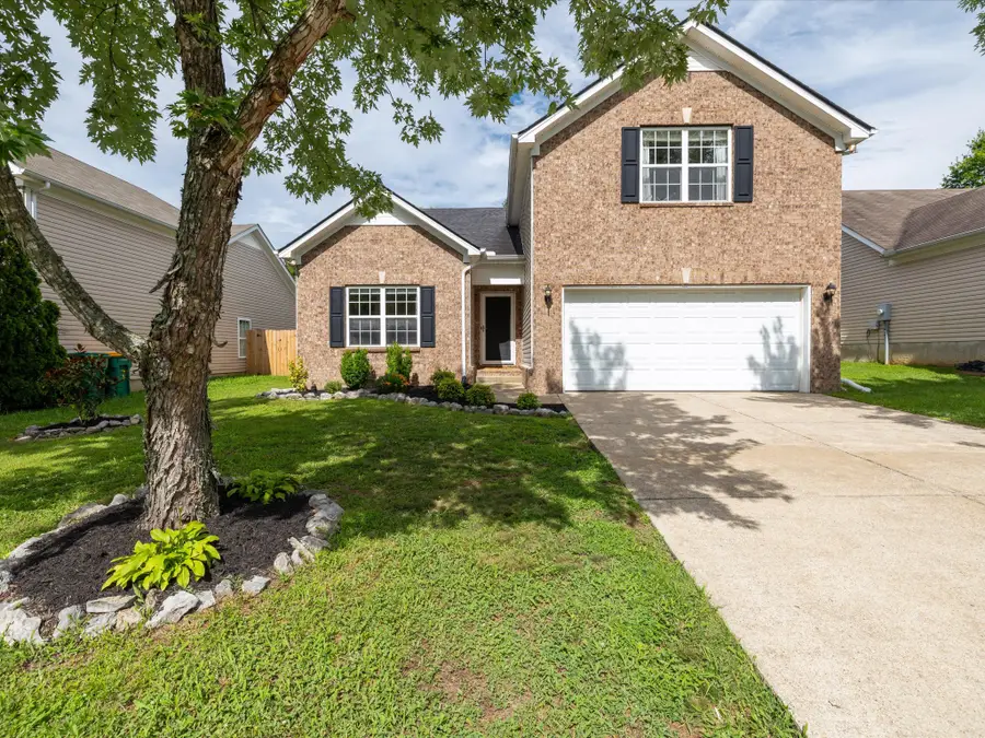 2132 Deer Valley Dr, Spring Hill, TN 37174 - #2