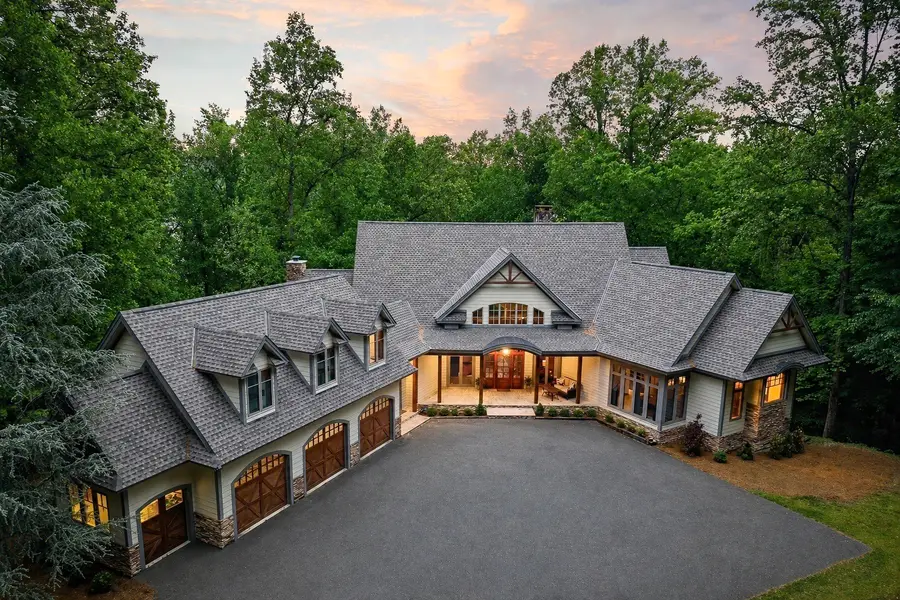 2304 Backbone Rd, Sparta, TN 38583 - #2