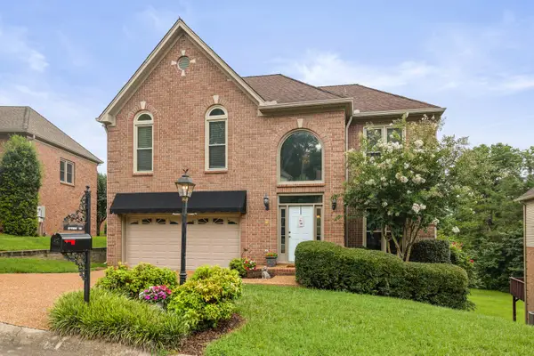 3820 Lakeridge Run, Nashville, TN 37214