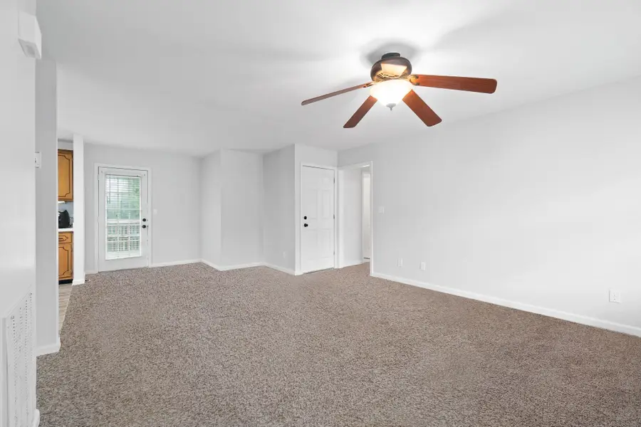 2706 Knob Ct, Clarksville, TN 37043 - #3