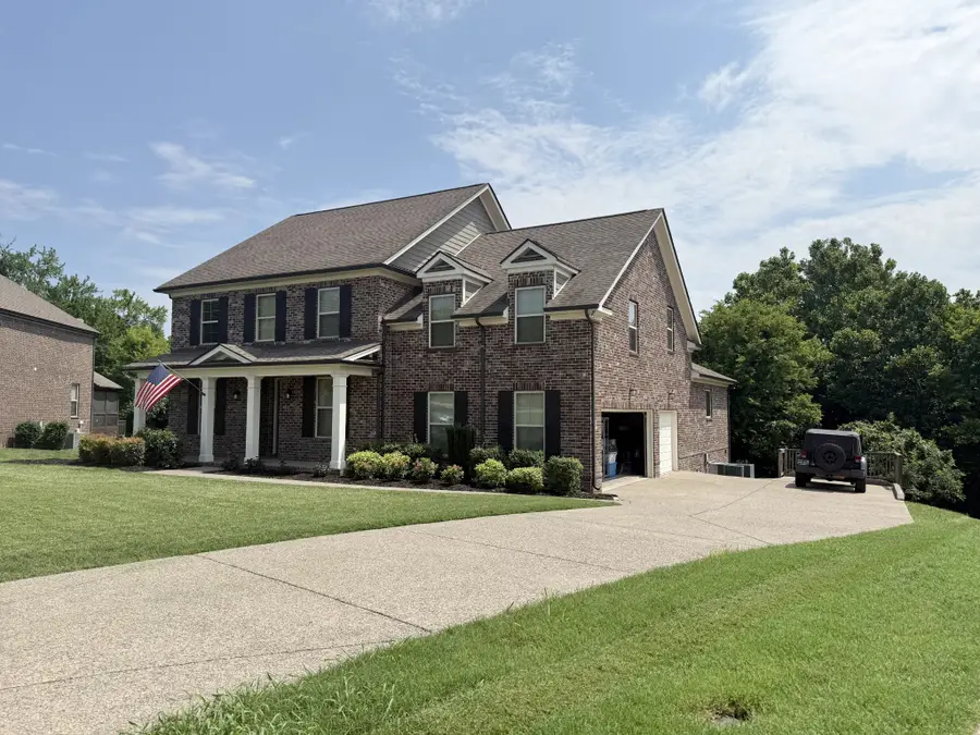 1086 Cantwell Pl, Spring Hill, TN 37174 - #2