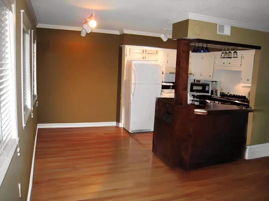2124 Fairfax Ave #212, Nashville, TN 37212 - #3