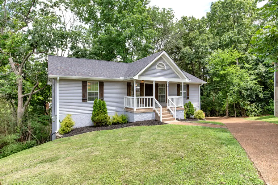 516 Ashlawn Cir, Nashville, TN 37211 - #2