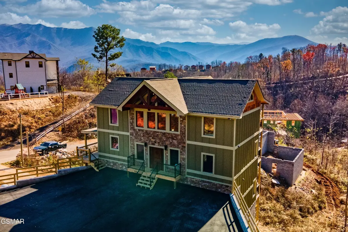 918 Elm Road, Gatlinburg, TN 37738 - #1