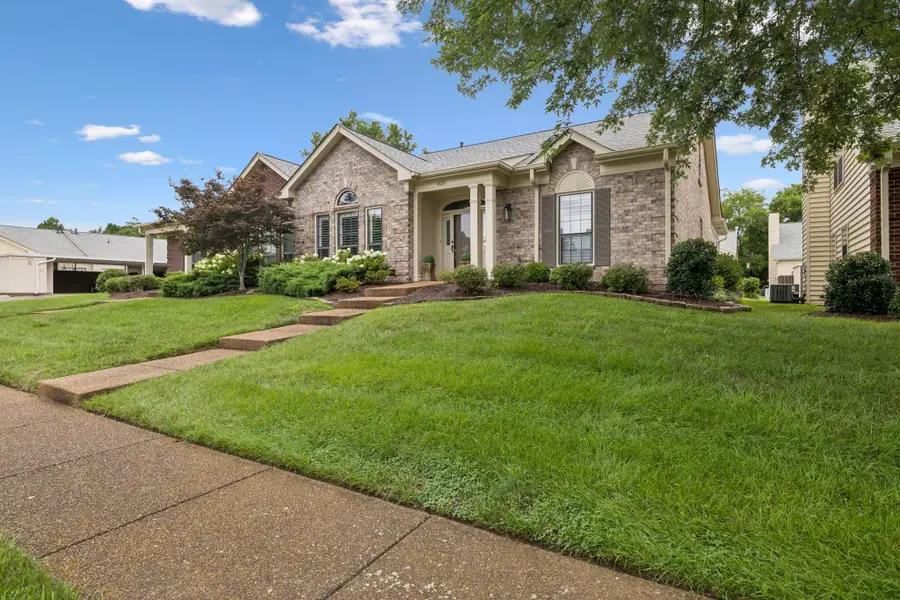 8091 Sunrise Cir, Franklin, TN 37067 - #3
