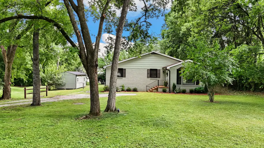 2879 Lyncrest Dr, Nashville, TN 37214 - #2