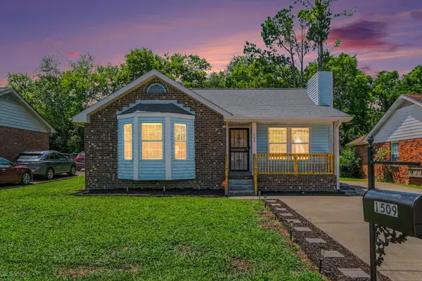 1509 Heritage View Blvd, Madison, TN 37115
