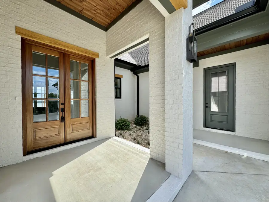 20 Natures Cove, Florence, AL 35630 - #3
