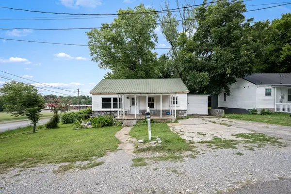 1211 Swanson Blvd, Fayetteville, TN 37334