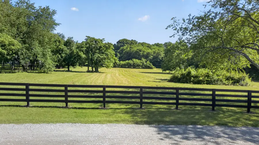 8992 Horton Hwy, College Grove, TN 37046 - #2